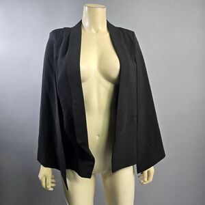 Hot & delicious medium jacket nwt R7